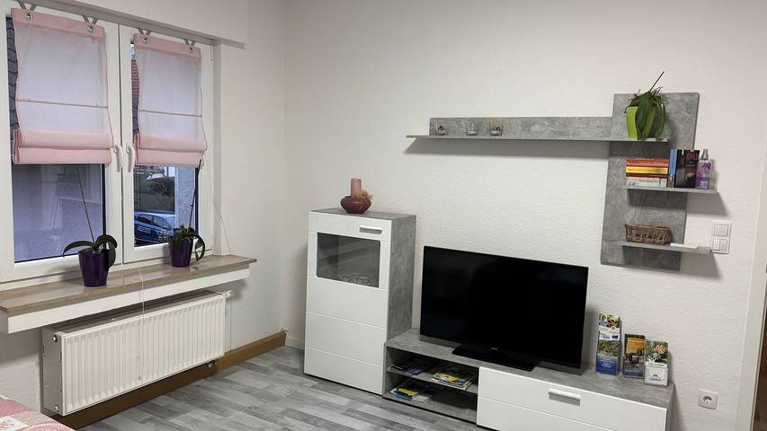 Ferienwohnung für 5 Personen, mit Garten in Ettringen