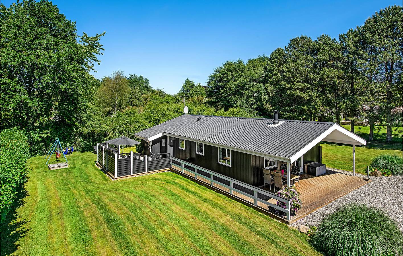 Ferienhaus für 6 Personen mit Terrasse in Stoense, Tranekær