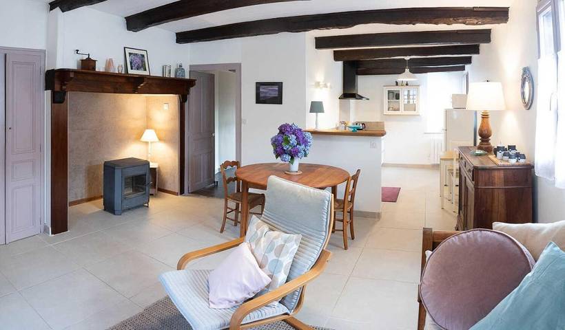 Location de vacances pour 2 personnes, avec terrasse à Gimel-les-Cascades - 3