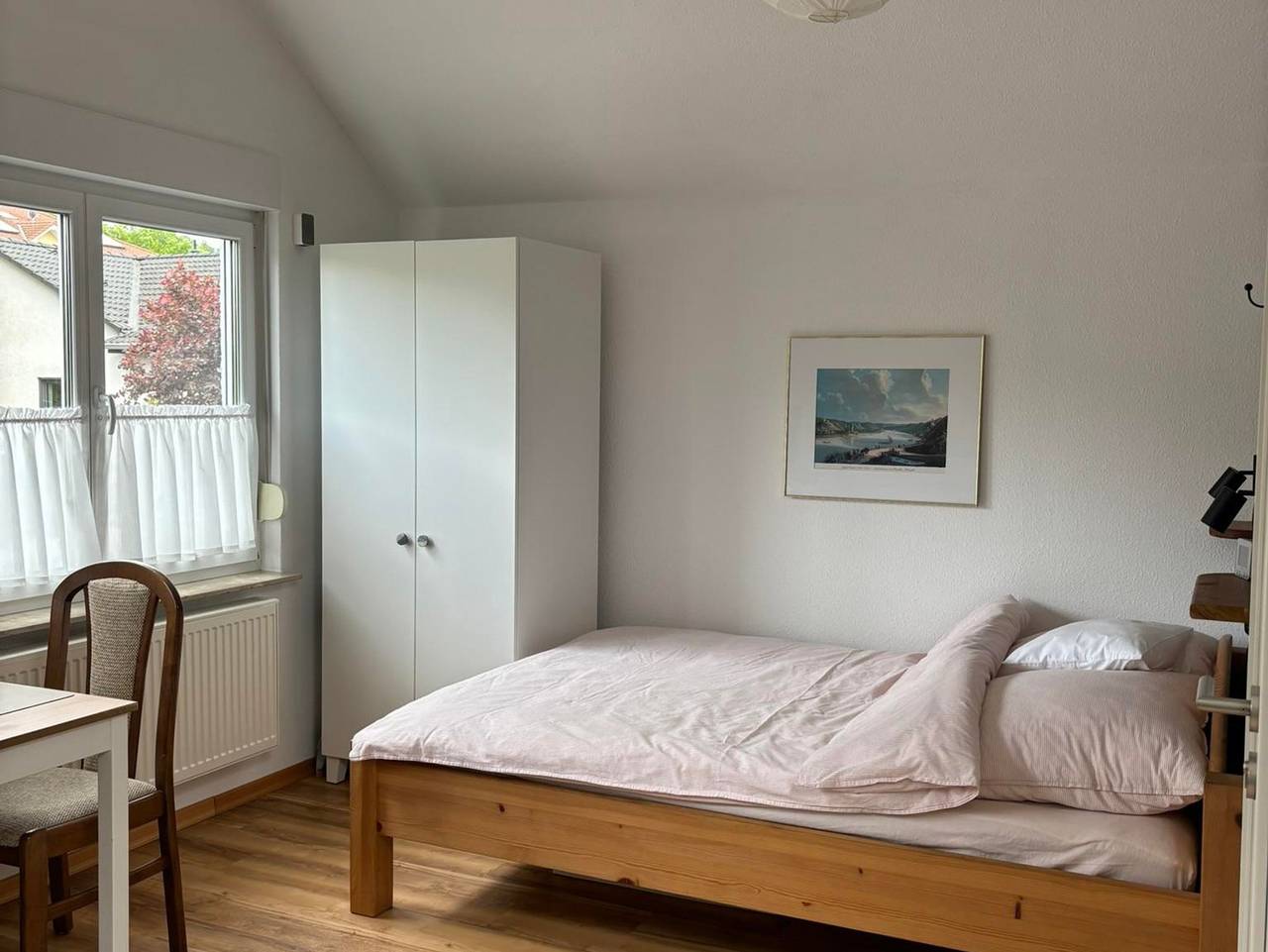 Ganze Ferienwohnung, Apartment Eulenhorst - Appartement/Fewo, Dusche, Wc, 1 Schlafraum in Lahnstein, Osteifel