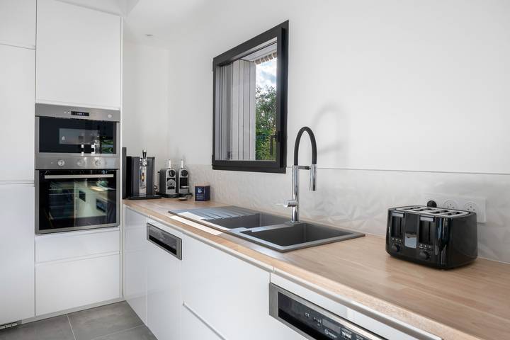 Location de vacances pour 15 personnes, avec jardin et terrasse à Saint-Gildas-de-Rhuys - 4