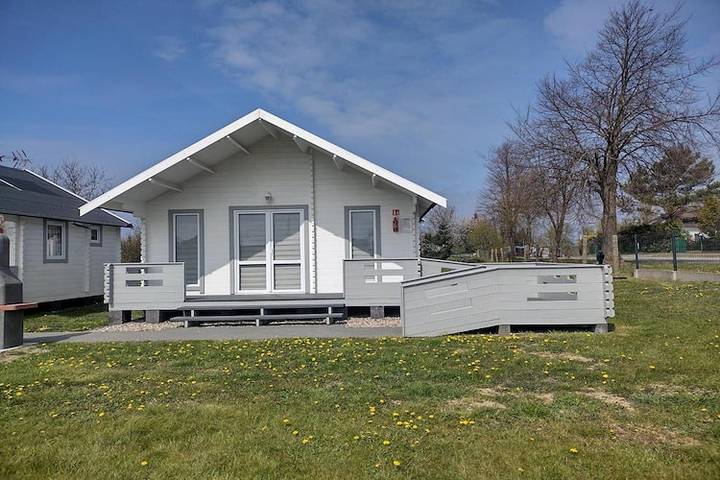 Dom dla 5 osób, z basen, Dla rodziny w Sianożęty