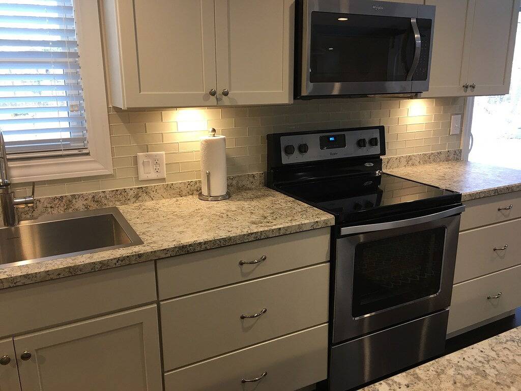 Super Upscale Haus! in Mentor, Lake County (OH)