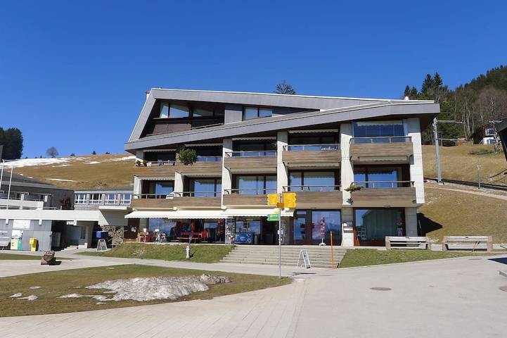 Ferienwohnung für 3 Personen, mit Balkon in Weggis