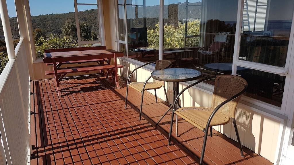Dieses Haus mit herrlicher Aussicht ist familienfreundlich und liegt in der Nähe von 3 Stränden in Pambula Beach, New South Wales