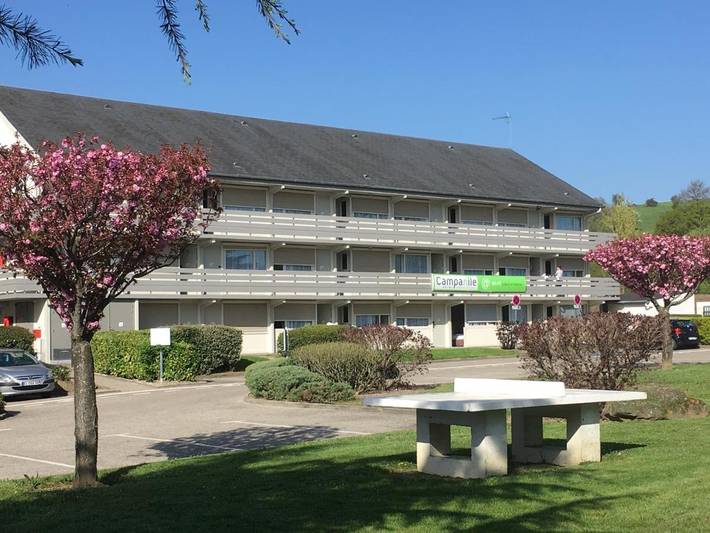 Hôtel pour 3 personnes, avec Terrasse ainsi que Jardin et Vue