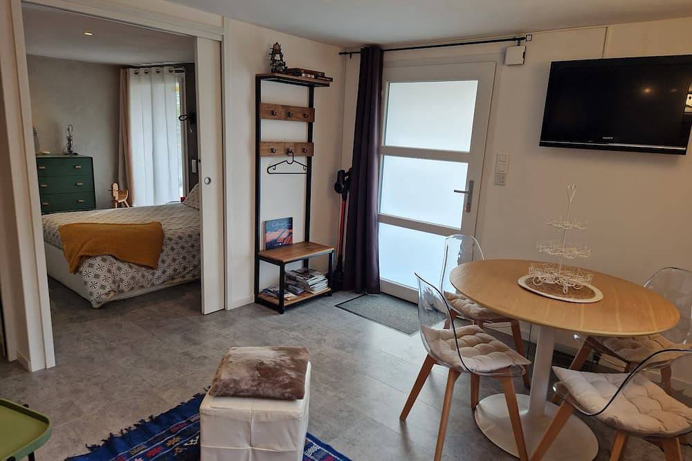 Appartement entier, Le petit appart de Pomme in Embrun, Parc national des Écrins