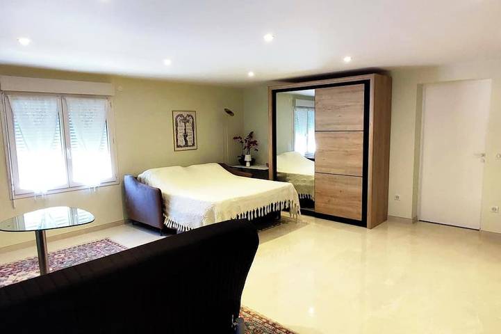 Gîte pour 4 personnes, avec jardin, animaux acceptés à Villeveyrac - 3