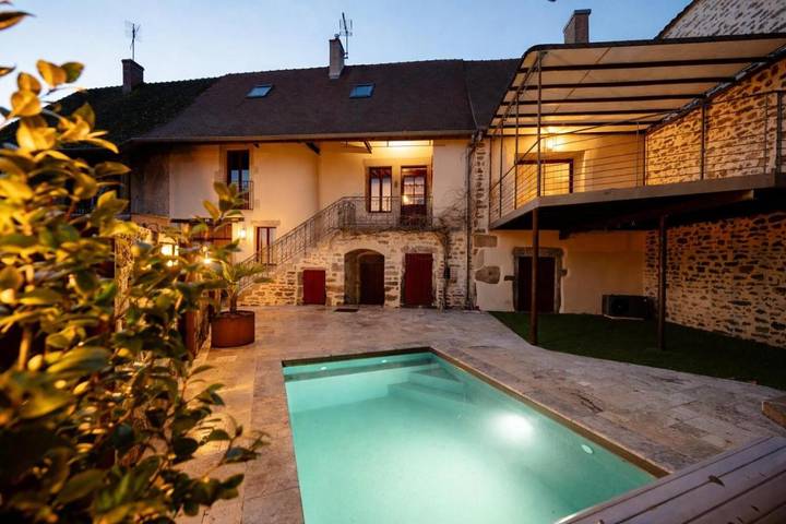 Maison de vacances pour 8 personnes, avec terrasse et piscine