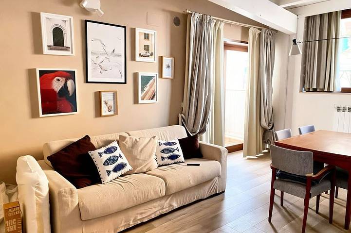 Detached house in the center near the sea and the Spa Center in Margherita di Savoia, Barletta-Andria-Trani