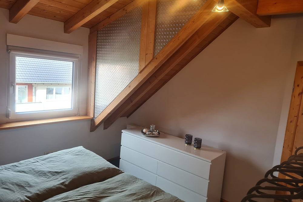 Ganze Wohnung, Ferienwohnung Resi 85 qm in Karlstadt, Fränkisches Weinland