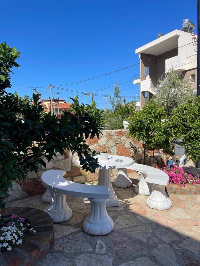 Gîte pour 4 personnes, avec vue et jardin dans Ksamil - 3