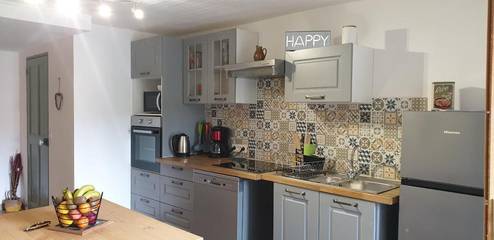 Gîte pour 4 personnes, avec terrasse à Les Ollières-sur-Eyrieux