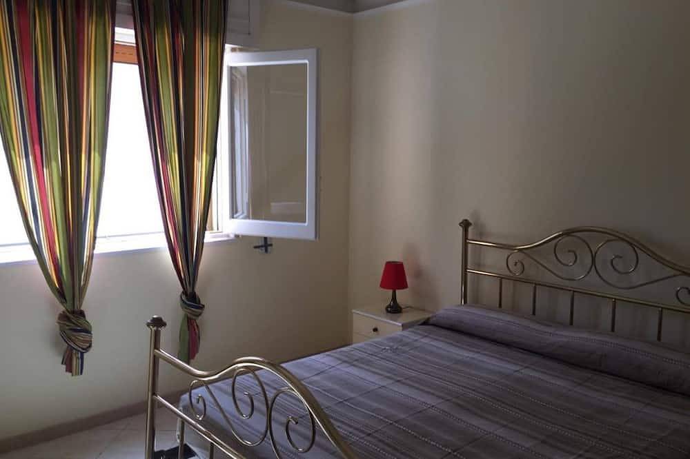 Apartamento entero, Gallipoli Villetta Lido Conchiglie - App.To Ground Floor 50 mt. from the beach in Conchiglie-Alto Lido, Golfo de Tarento
