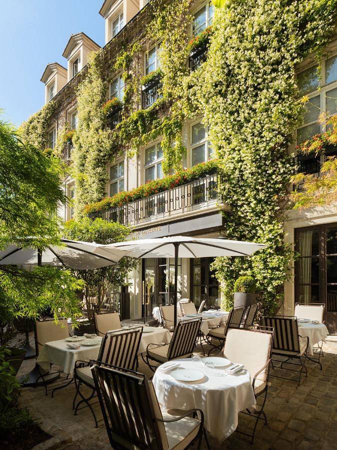 Le Pavillon de la Reine & Spa, Place des Vosges in 3e arrondissement, Paris