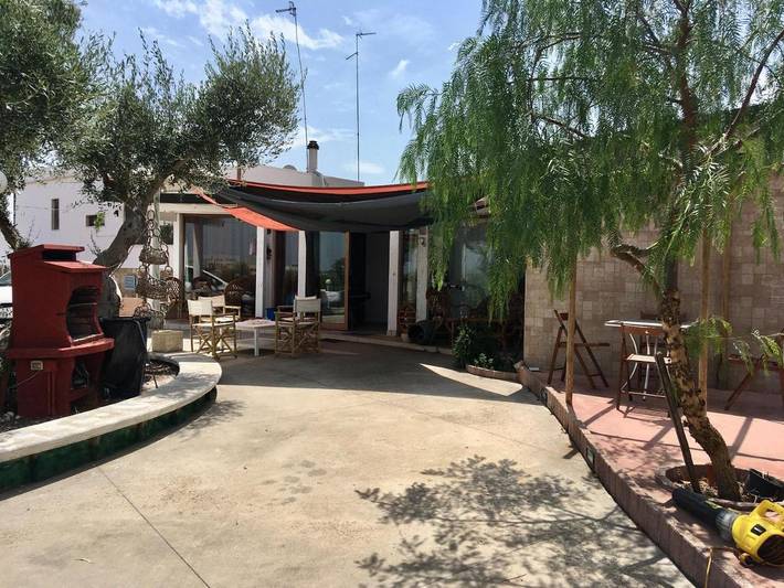 B&b per 6 persone, con giardino e panorama, adatto a famiglie con bambini a Castellana Grotte