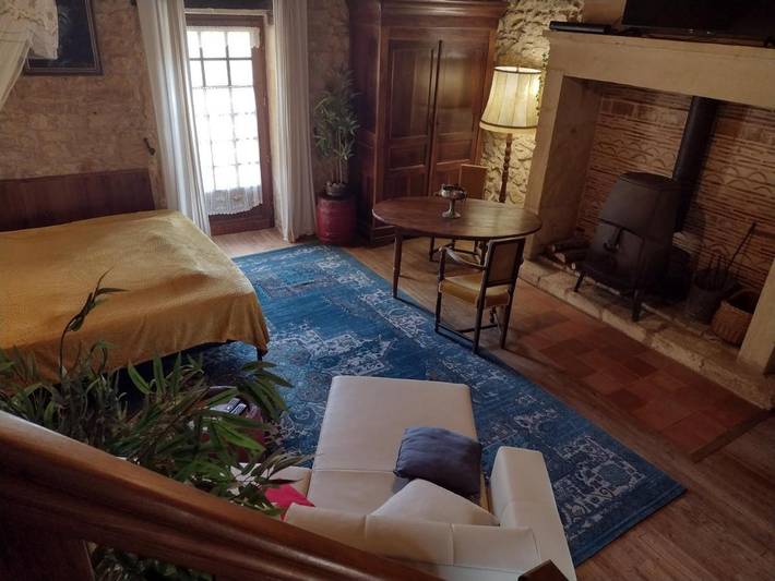 Location de vacances pour 2 personnes, avec balcon et vue à Saint-Avit-Sénieur