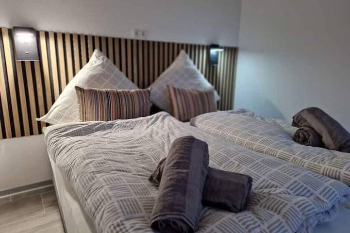 Apartamento entero, Neubau Ferienhaus Ebbe 14P &hund in Schülp, Eider-Treene-Sorge