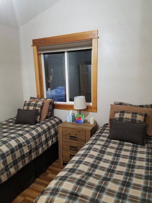 Love Shack Cabin Mieten. Das Hotel liegt in Coffman Cove auf Prince of Wales Island. in Prince of Wales-Hyder