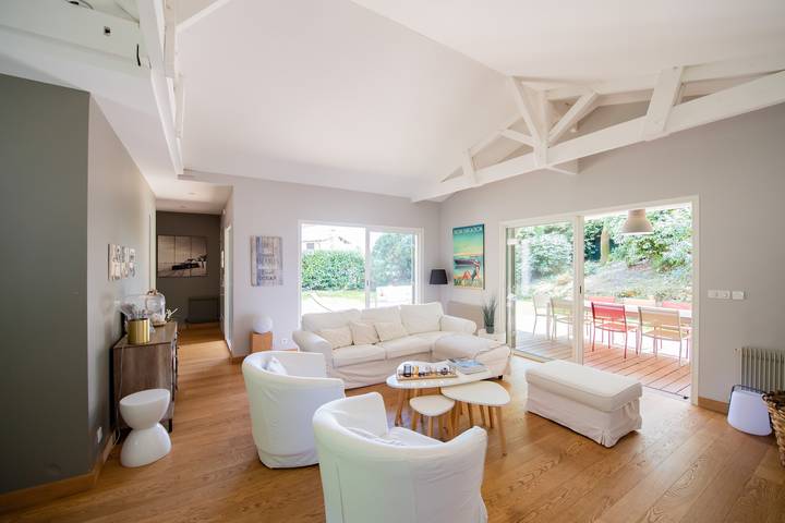 Location de vacances pour 8 personnes, avec jardin dans Pereire - 4