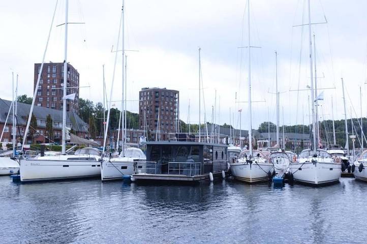 Boot für 4 Personen, mit Terrasse und Ausblick