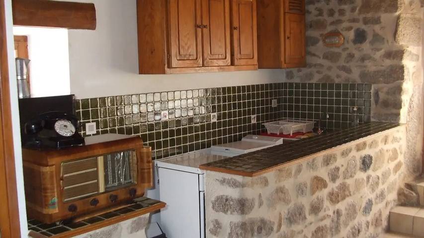 Location de vacances pour 6 personnes, avec Terrasse et Jardin à Sauvain - 2