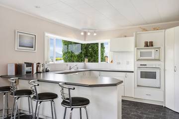 Cottage for 8 People in Taupo, Taupo District, Photo 1