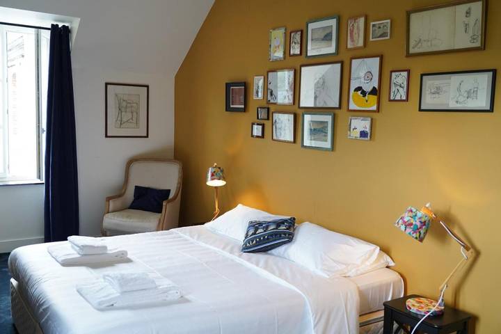 Hôtel pour 3 personnes, avec terrasse et vue, animaux acceptés dans Plage du Béchet - 3