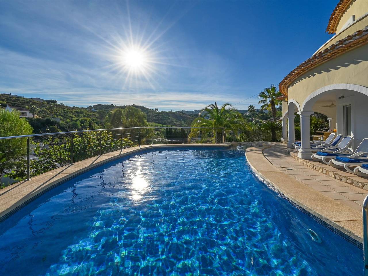 Sunny Hillside Villa with Private Pool, Garden, and Nearby Beach for 6 Guests in La Finca, Jávea