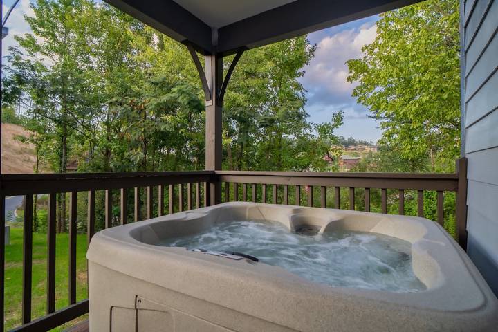 Vacation rental for 12 people, with pool, child-friendly in Pigeon Forge