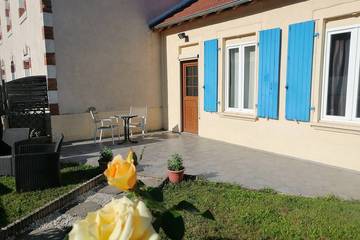Maison de vacances pour 4 personnes, avec terrasse et jardin dans Allier