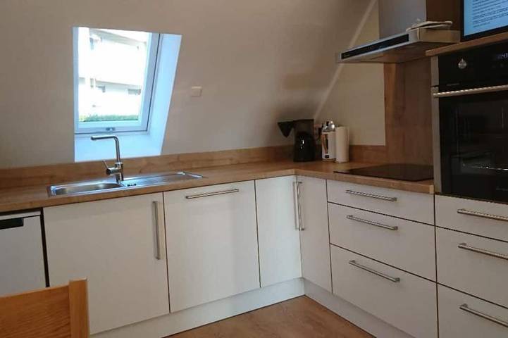 Ferienwohnung für 4 Personen, mit Balkon und Garten in Windischeschenbach