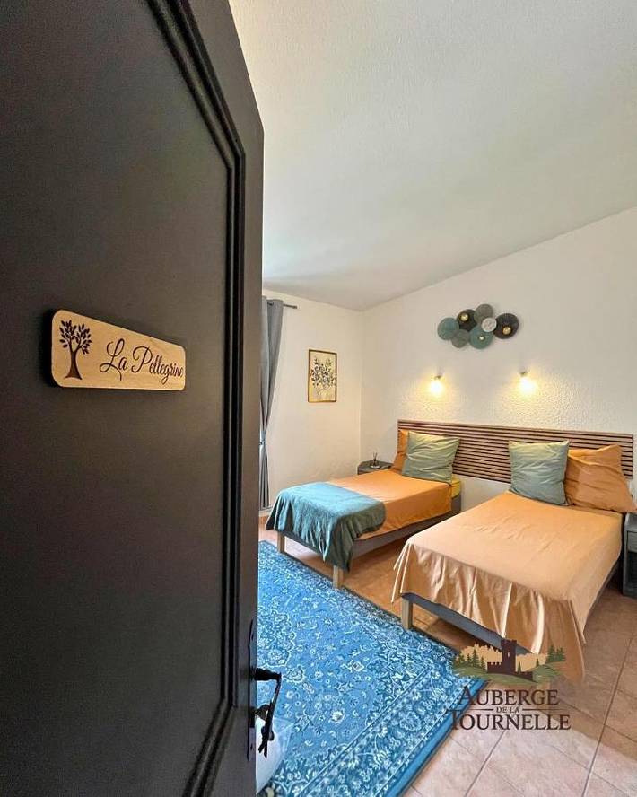 Hôtel pour 2 personnes, avec vue et terrasse à Saint-Jean-de-Valériscle