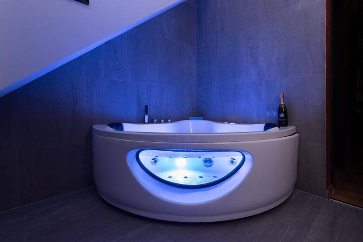 Ferienwohnung für 2 Personen, mit Whirlpool in Luxemburg (Stadt) - 4