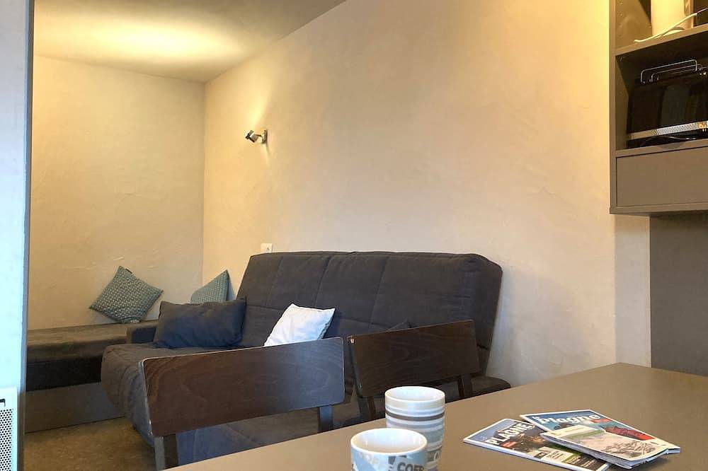 Ganze Wohnung, 4/5 person apartment at the foot of the slopes Belle Plagne in Belle Plagne, La Plagne-Tarentaise