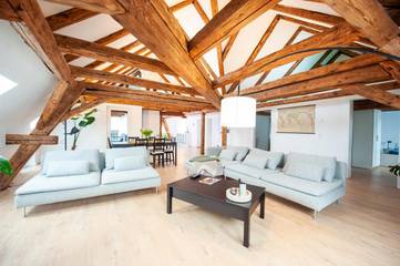 Ferienwohnung für 6 Personen, mit Balkon und Ausblick in Selb