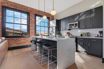 Vacation Rental for 6 Guests in New Orleans, Orleans Parish, Picture 1