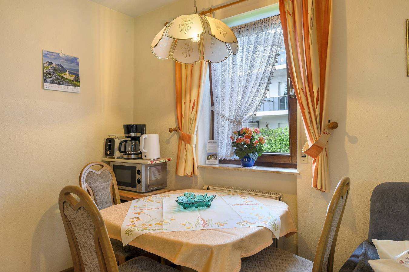 Ganze Wohnung, Ferienwohnung 'Wagner' mit Privatterrasse und Wi-Fi in Bad Bellingen, Südschwarzwald