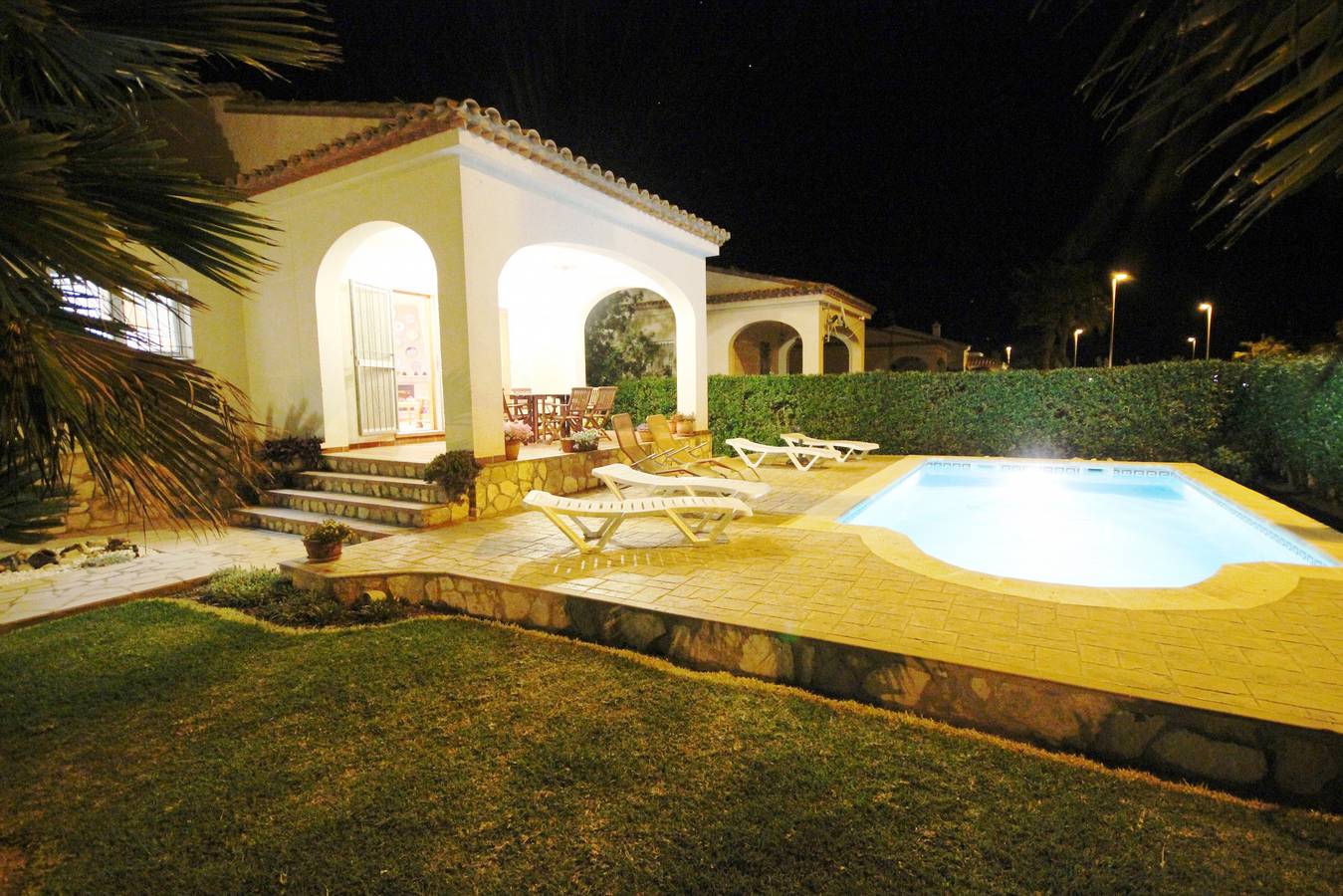 "Carmen 1"@Marisol: 500m zum Strand, Privat-Pool, A/C, Wifi, Hundestrand in Riumar, Delta de l'Ebre