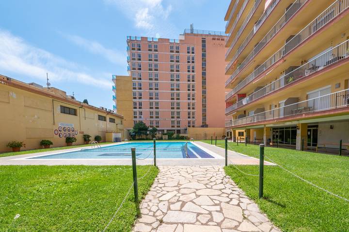 Ferienwohnung für 3 Personen, mit Pool und Garten sowie Balkon in Malgrat de Mar - 2