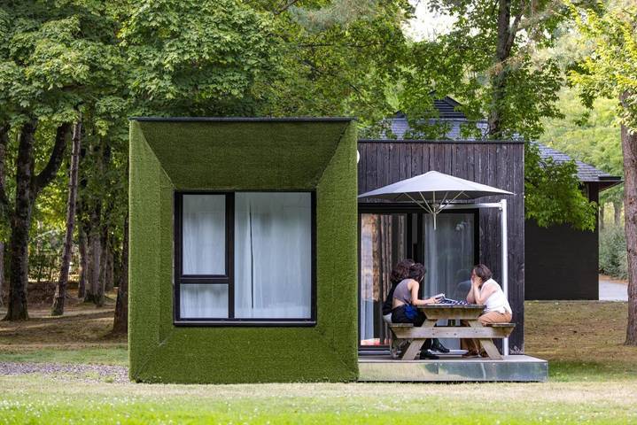 Camping pour 2 personnes, avec Terrasse ainsi que Jardin et Vue en Ille-et-Vilaine