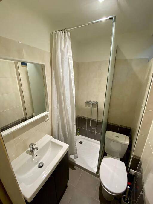 Appartement entier, One-Bedroom Apartment in Cusset, Région de Vichy