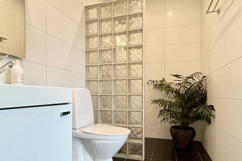 Villa in Stockholm am Meer unweit der Schären mit Badeplatz in Nacka, Stockholmer Schärengarten