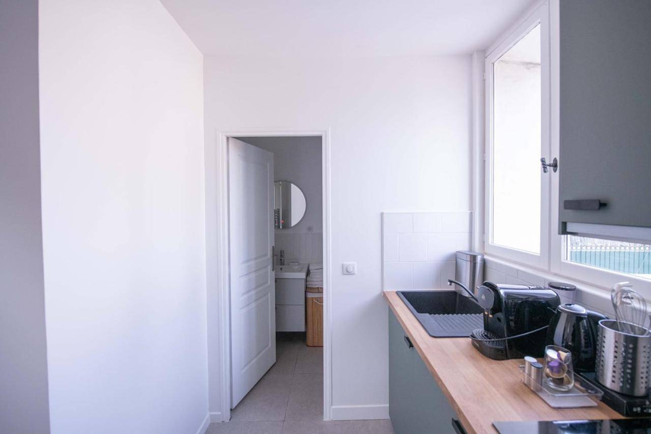 Appartement entier, Portes de Paris Rer C à 2 min Wifi & Parking Inclus in Choisy-le-Roi, Val-de-Marne