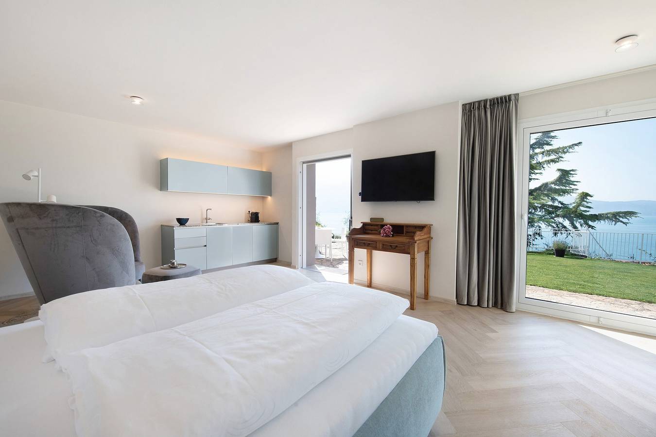 Ganzes Studio, Haustierfreundliche Ferienwohnung Villa Gargnano mit Seeblick und Garten in Gargnano, Gardasee-Berge