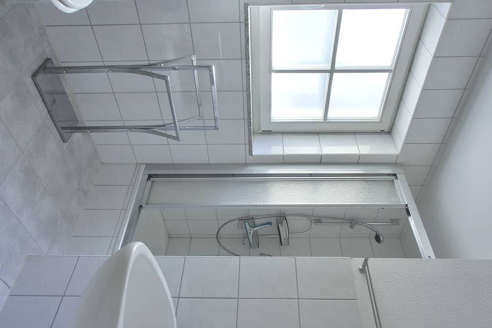 Ganze Wohnung, Nur ca. 300m bis zum feinen Sandstrand nah an Warnemünde in Markgrafenheide. in Markgrafenheide, Rostock