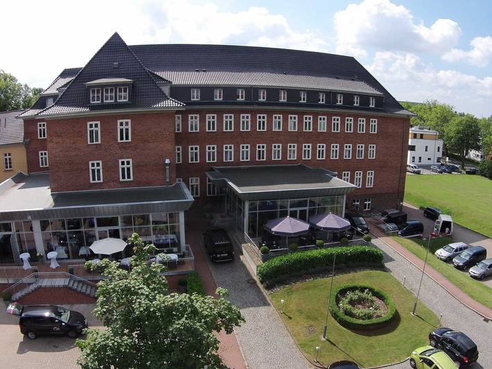 Hotel, mit Terrasse in Güstrow