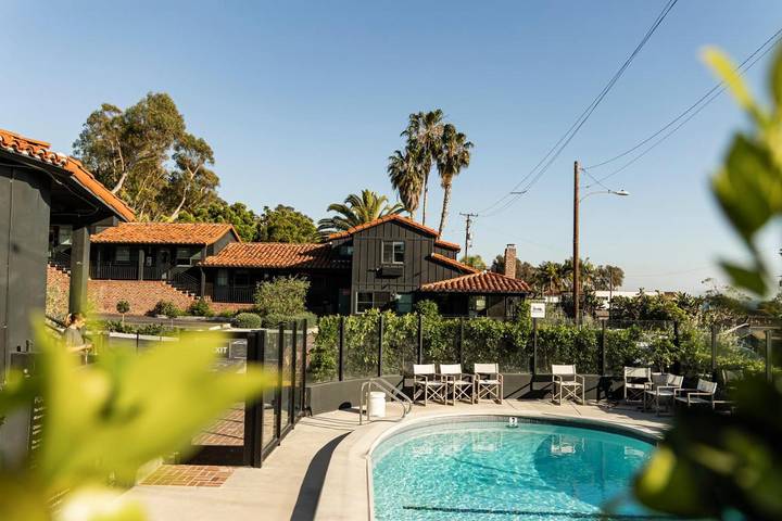 Hotel para 2 personas, con piscina - 1