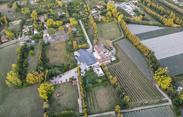 Holiday home for 10 people, with garden and terrace as well as pool - 1