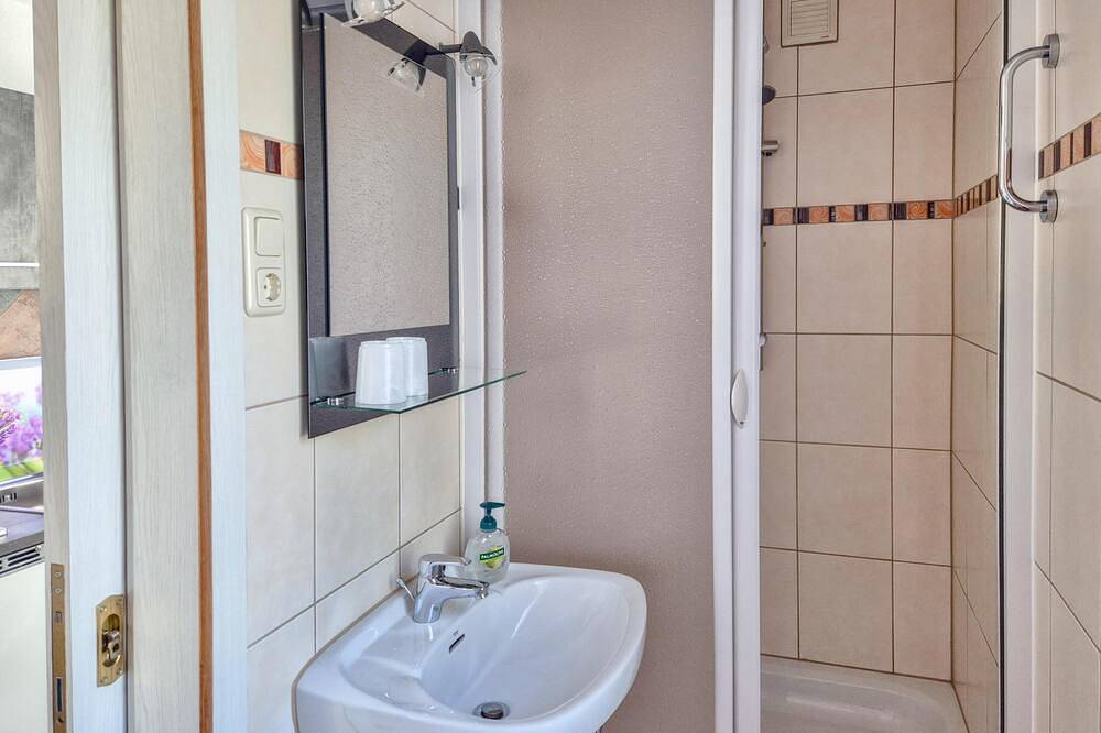 Ferienhaus mit Balkon & Garten im Thüringer Wald in Schleusegrund, Hildburghausen und Umgebung